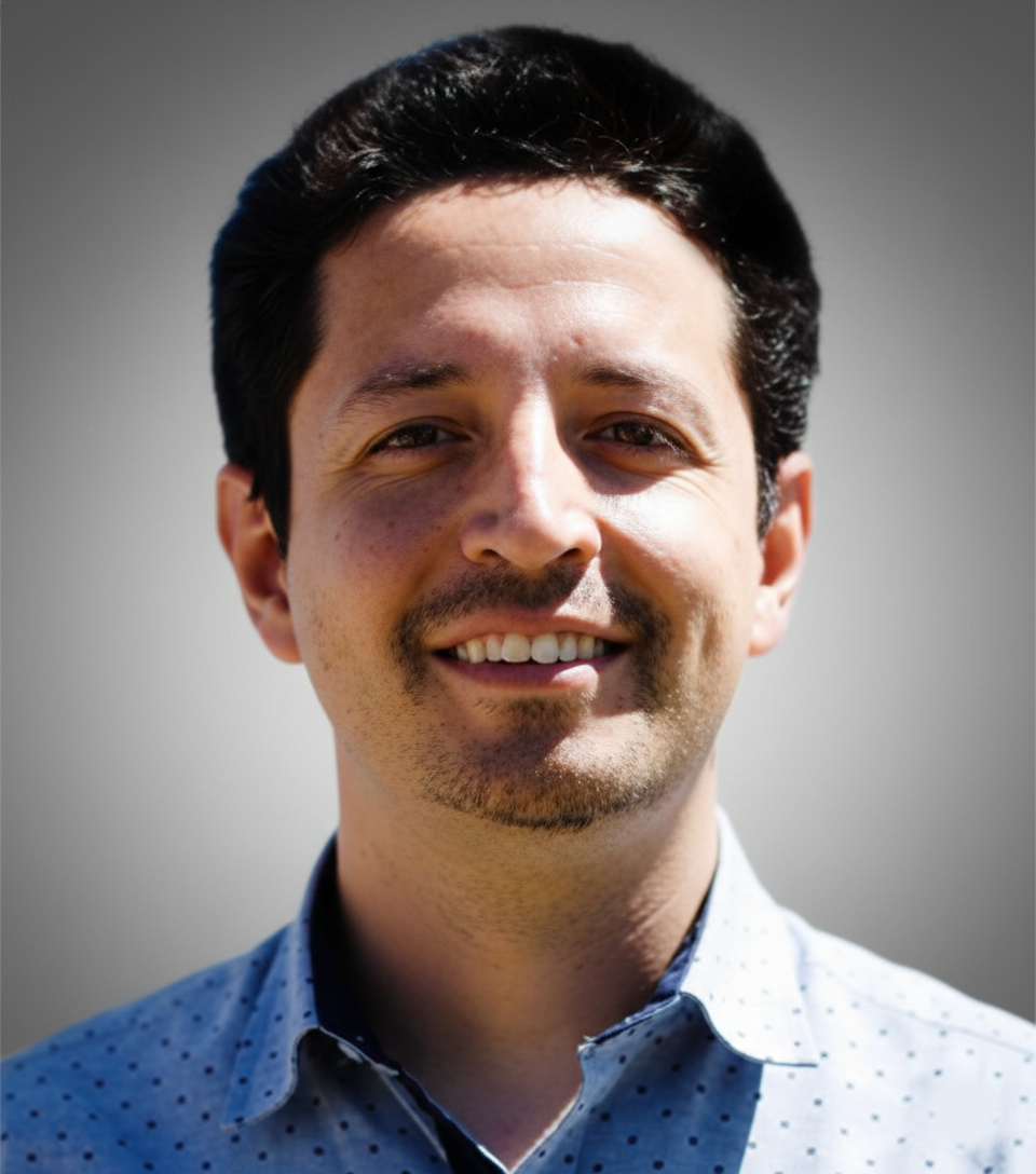 Luis Nevarez